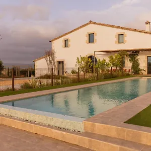 can-buf-espectacular-casa-con-piscina-interior.catalonia-hotels.com/